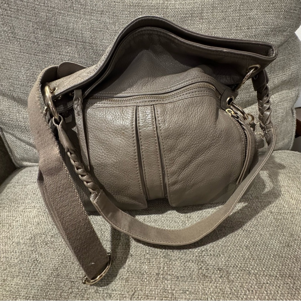 Like new The Sak Pebbled Leather Hobo Shoulder Bag - Gray
